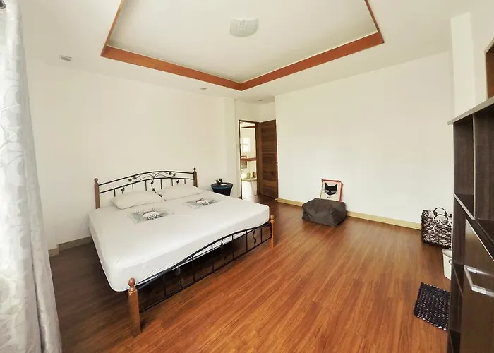 Gasthuis Eagle House 3*