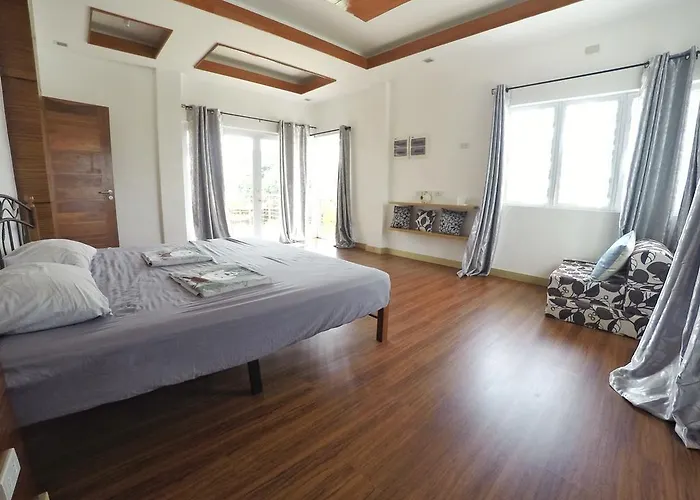 Eagle House Gasthuis Lapu-Lapu City